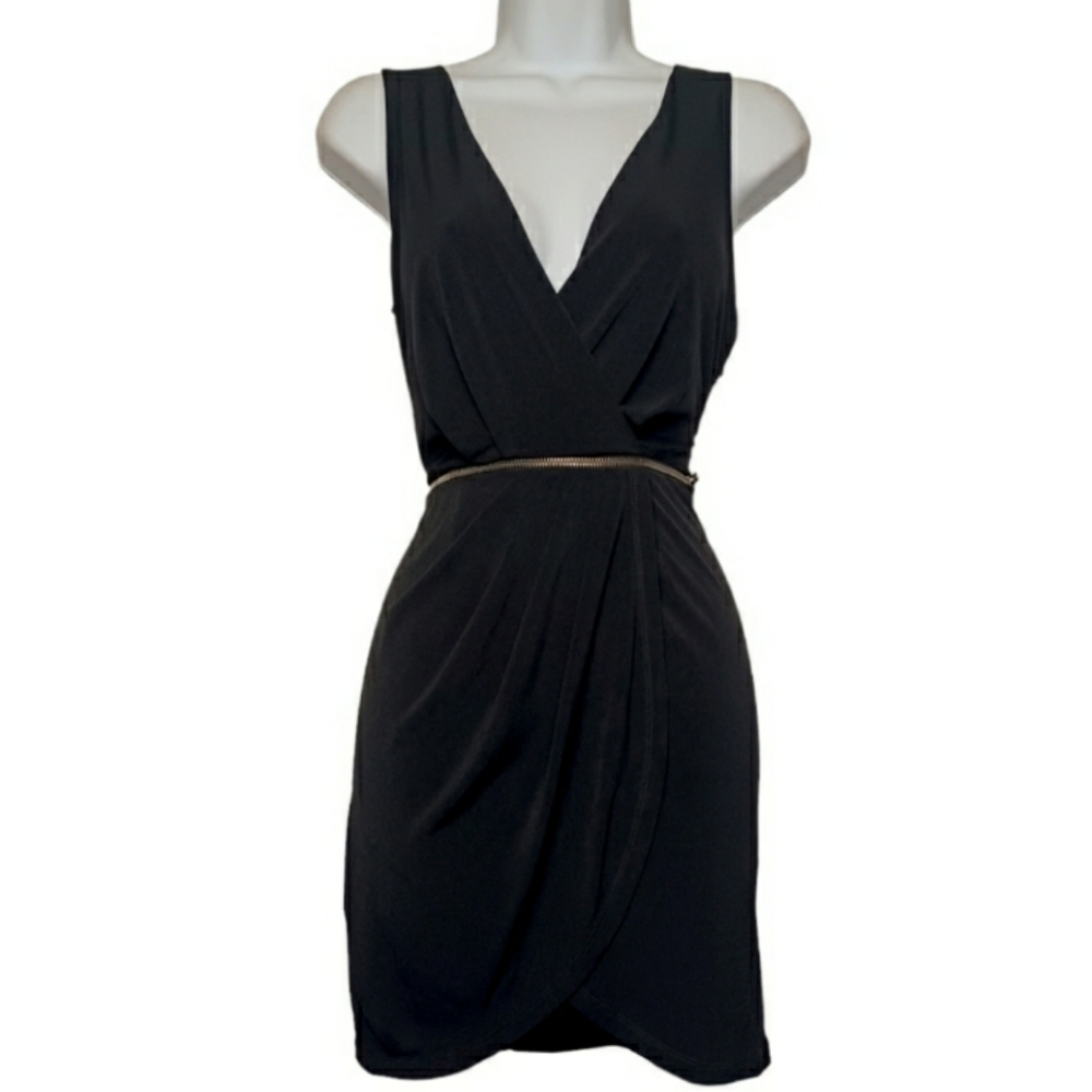 BCBGENERATION Zipper Waist Black Sleeveless Slinky Stretchy Mini Dress 6 NWT S